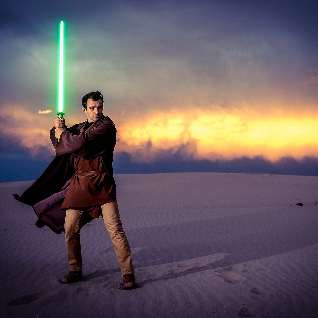 kyberlight-custom-saber-jedi-customer-photo